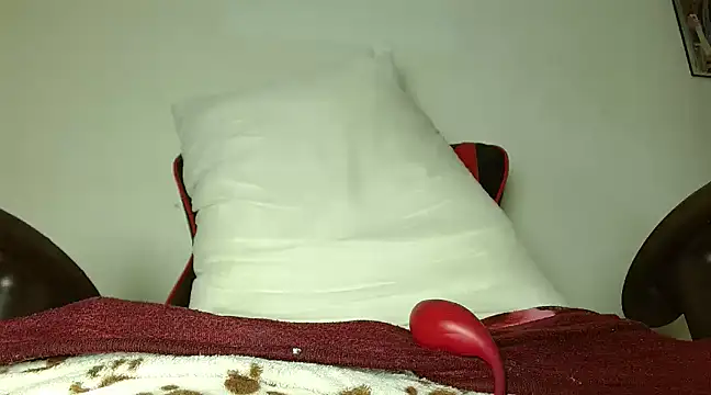 Snapshot of badanyboy chatting on February 2025 01:36:01 AM badanyboy online show from February 2025 01:36:01 AM