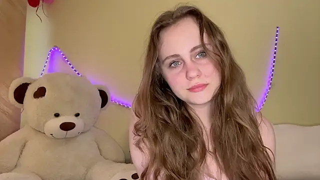 Sellya Houston online show from March 2025 01:06:02 PM