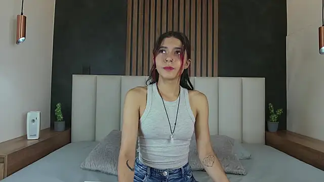 Snapshot of AmyPalmmer chatting on February 2025 11:44:02 AM AmyPalmmer online show from February 2025 11:44:02 AM