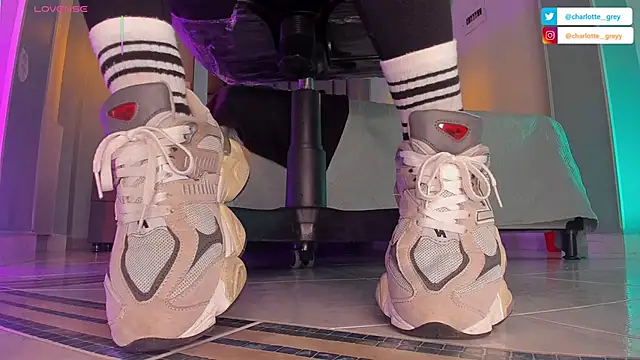 charlotte  grey online show from September 2025 11:26:01 AM