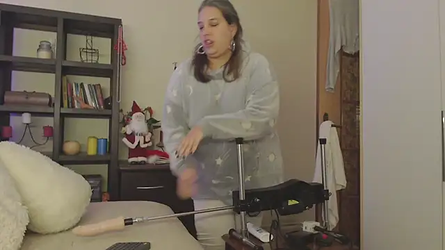 Snapshot of Niter chatting on December 2024 10:32:01 PM Niter online show from December 2024 10:32:01 PM