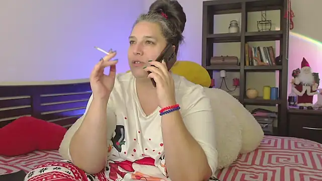 Snapshot of Niter chatting on December 2024 02:21:02 AM Niter online show from December 2024 02:21:02 AM