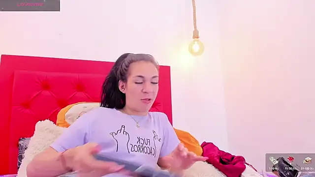 Mia thompson 19 online show from February 2025 08:58:02 PM