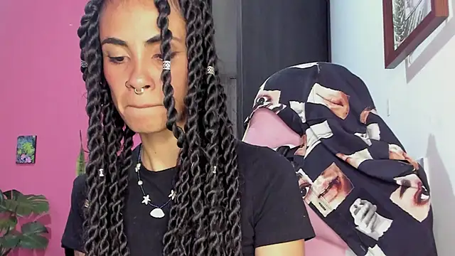 Juanadearco5 online show from January 2025 10:34:02 PM