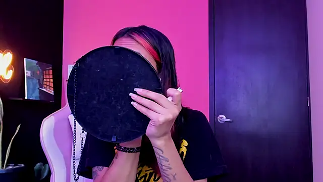 Juanadearco5 online show from September 2025 02:52:01 PM