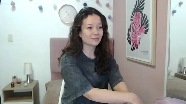 Snapshot of lanna_1878 chatting on June 2026 01:19:02 PM lanna 1878 online show from June 2026 01:19:02 PM