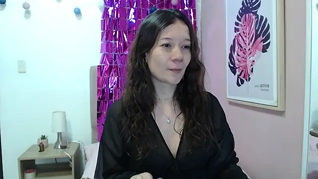 Snapshot of lanna_1878 chatting on July 2026 01:32:01 PM lanna 1878 online show from July 2026 01:32:01 PM
