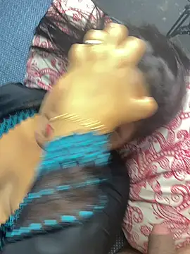 mayemarc online show from December 2024 07:06:01 PM