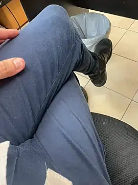 hotisraeli online show from March 2025 07:57:02 AM