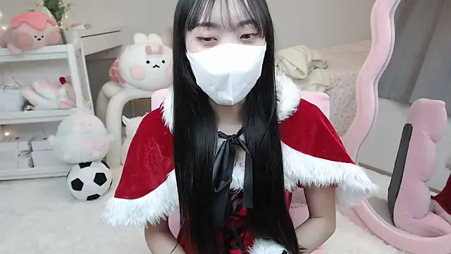 Snapshot of momo_room chatting on December 2024 04:09:01 AM momo room online show from December 2024 04:09:01 AM