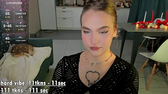 CarolineLovers online show from December 2024 03:47:01 AM