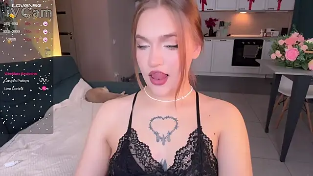 CarolineLovers online show from February 2025 12:29:01 AM