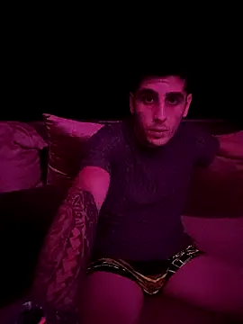 arenn1997 online show from September 2025 10:23:01 PM