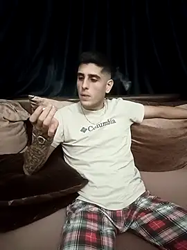 arenn1997 online show from September 2025 10:11:01 PM