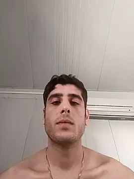 arenn1997 online show from December 2025 12:21:02 PM