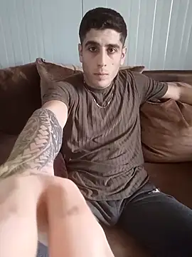 arenn1997 online show from March 2026 12:11:01 PM