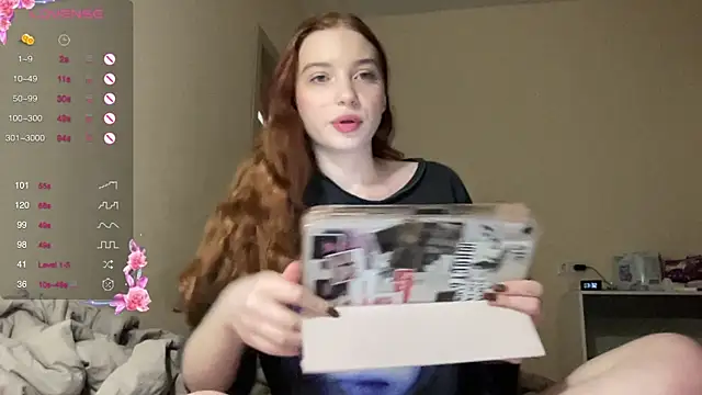 Snapshot of cinnabon_girls chatting on December 2024 12:34:02 AM cinnabon girls online show from December 2024 12:34:02 AM