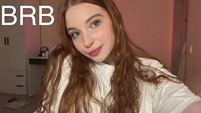 Snapshot of cinnabon_girls chatting on March 2025 05:50:02 PM cinnabon girls online show from March 2025 05:50:02 PM