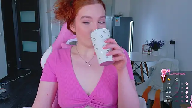 cinnabon girls online show from April 2026 03:05:02 PM