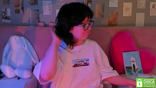 dreamgirllovee online show from March 2025 07:15:01 AM