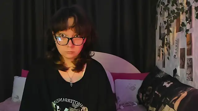 dreamgirllovee online show from September 2025 04:14:02 AM