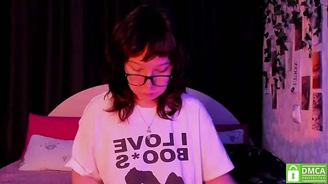 dreamgirllovee online show from September 2025 02:16:02 AM