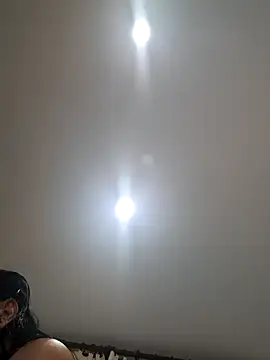 viollett 28 online show from January 2025 12:33:01 AM