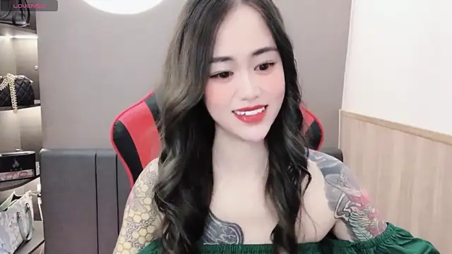 Snapshot of witch-39 chatting on December 2024 08:03:02 AM witch-39 online show from December 2024 08:03:02 AM