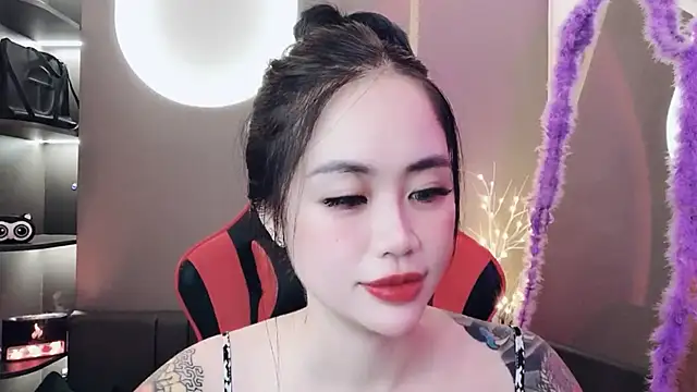 Snapshot of witch-39 chatting on December 2024 04:16:02 AM witch-39 online show from December 2024 04:16:02 AM