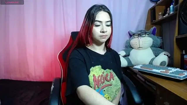 corallwells online show from October 2025 11:49:02 PM