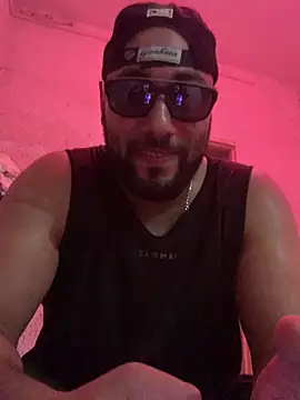 eljefedamino1994 online show from July 2026 01:07:01 PM