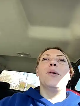 Snapshot of lezbean24 chatting on February 2026 07:47:02 PM lezbean24 online show from February 2026 07:47:02 PM