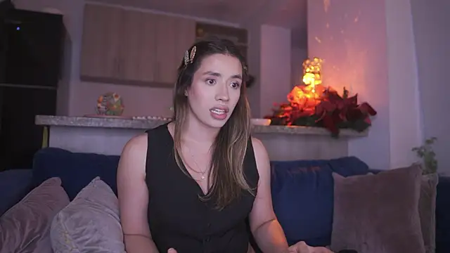 honeyann08 online show from November 2025 10:34:02 PM