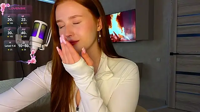 Meow babe online show from April 2026 01:41:02 PM