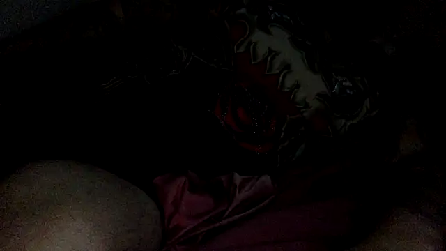 chubbycloudybottom online show from November 2025 12:29:02 PM