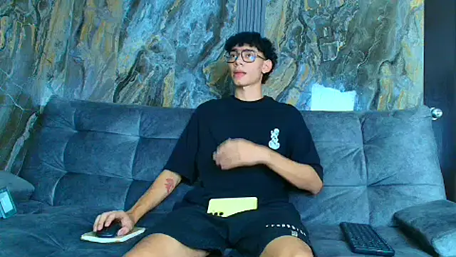 Daviid laidd online show from January 2025 05:07:02 AM