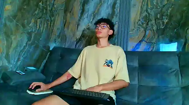 Daviid laidd online show from January 2025 01:58:02 AM