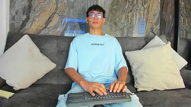 Daviid laidd online show from October 2025 08:28:01 PM