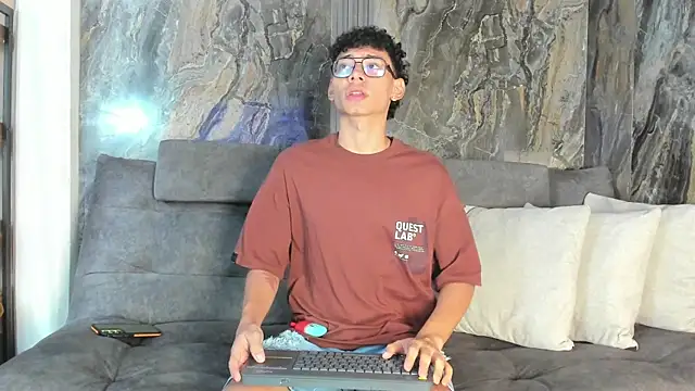 Daviid laidd online show from January 2026 06:46:02 PM