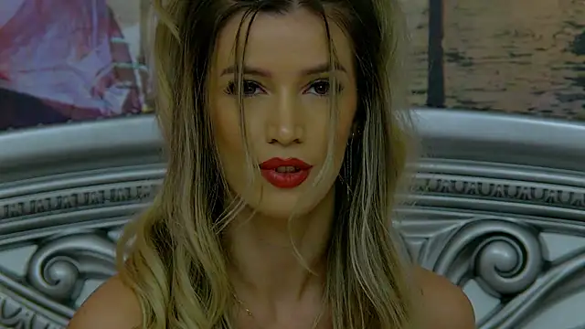 IvySamek online show from December 2024 01:04:02 AM