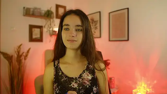 Gia Paige18 online show from September 2025 08:14:01 AM