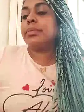 ELLA KELLY online show from January 2025 12:02:02 PM