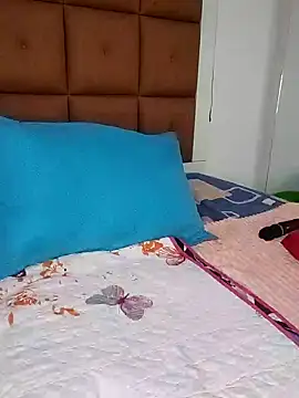 ELLA KELLY online show from February 2025 03:08:01 PM