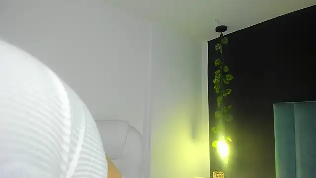 HarleyQueen Robbie online show from December 2024 04:26:01 PM