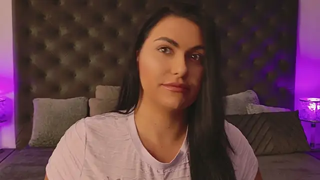 KrisNoir online show from September 2025 11:11:02 AM