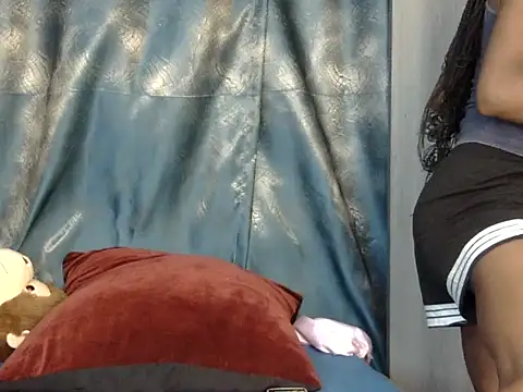 Snapshot of sweetblackbeauty001 chatting on June 2026 07:02:02 PM sweetblackbeauty001 online show from June 2026 07:02:02 PM