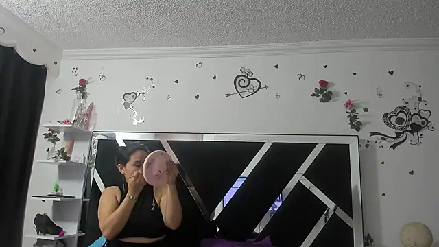 1lovelygirls online show from March 2025 12:02:02 PM