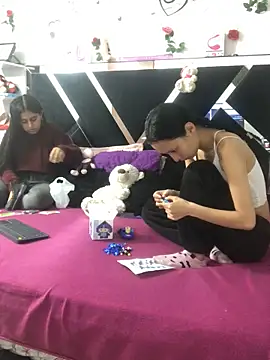 1lovelygirls online show from September 2025 12:59:02 PM