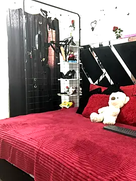 1lovelygirls online show from November 2025 12:05:01 PM