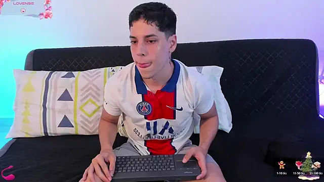 jonathanjoestar  online show from December 2025 11:13:02 PM